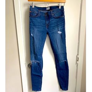 Hudson distressed mid rise ankle jeans, size 27